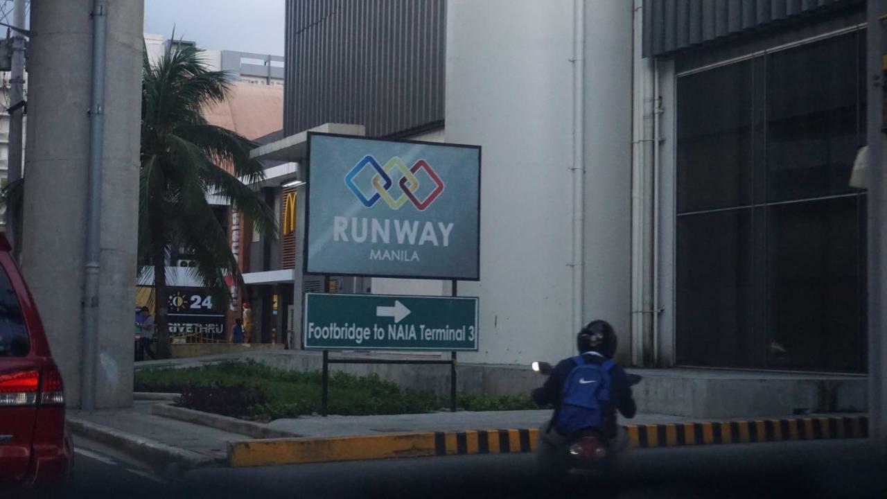 Palm Tree Condos Across Naia3 By Beth Manilla Buitenkant foto